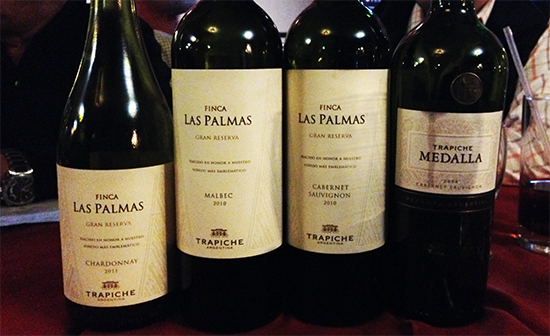Probando los vinos de Finca Las Palmas